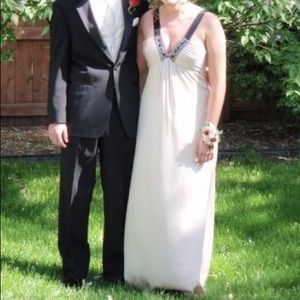 BCBG MAXAZRIA prom dress